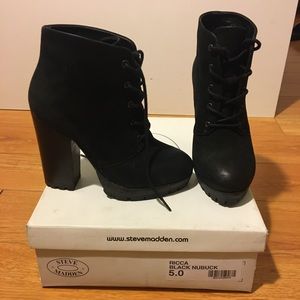 STEVE MADDEN bootie ‘RICCA’